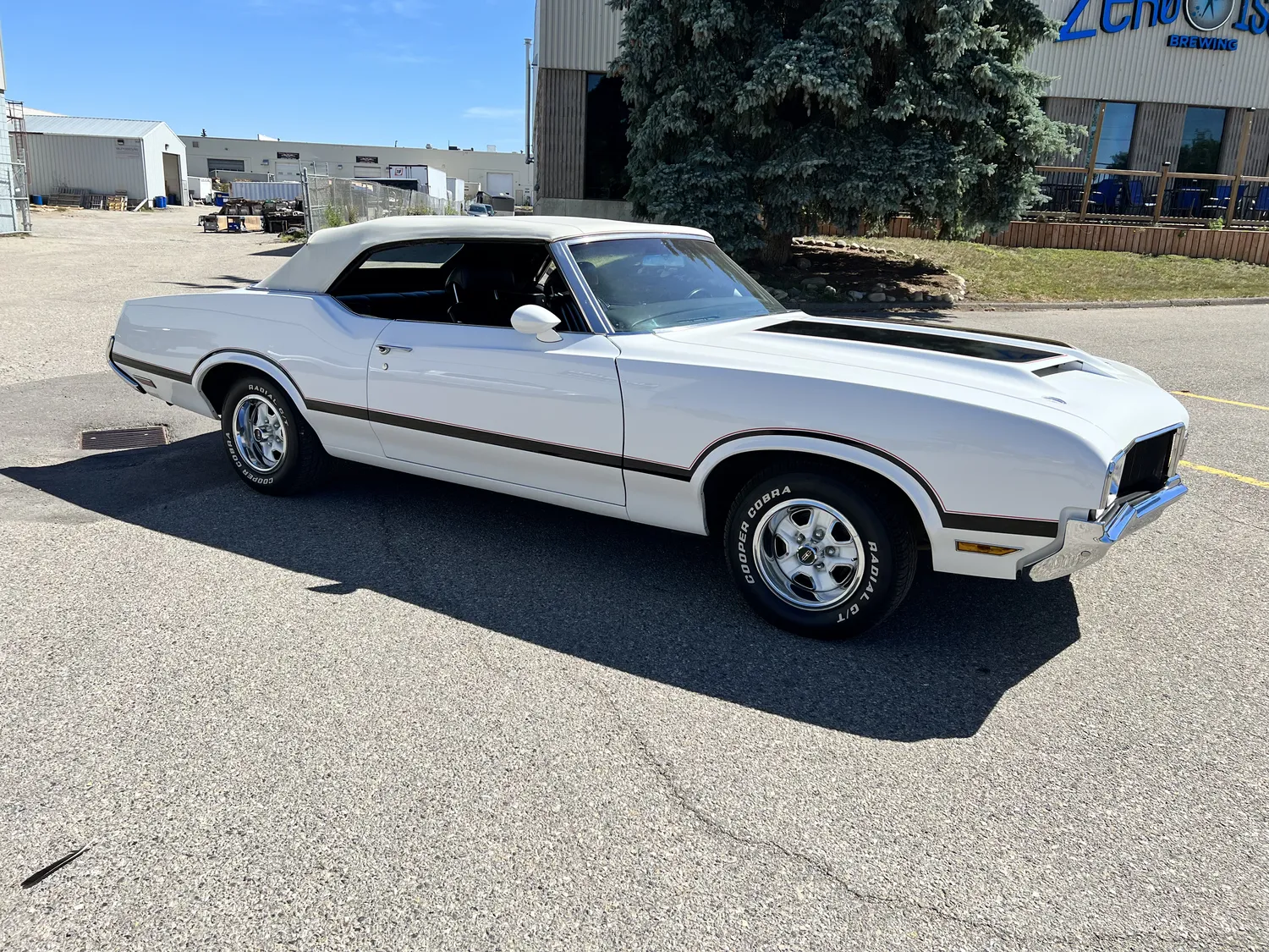 1970 Oldsmobile Cutlass Indy Pace Car